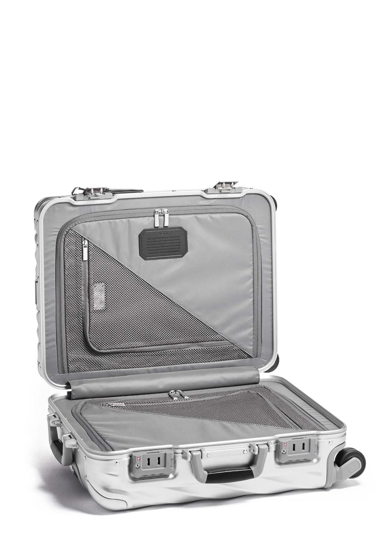 19 Degree Aluminium Continental Carry-On - Silver