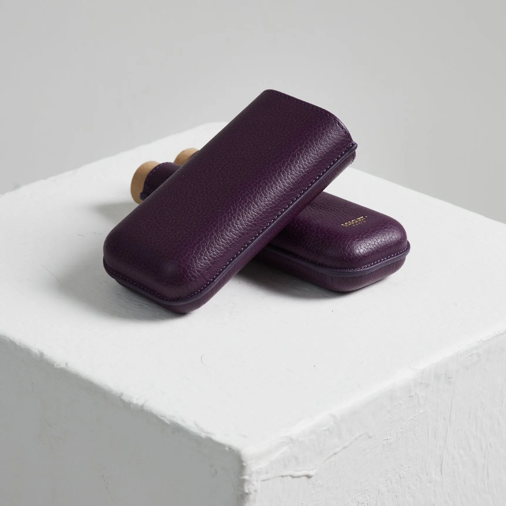 Bosquet Smooth Purple Leather Cigar Case